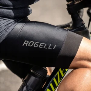 Rogelli ESSENTIAL - męskie spodenki rowerowe z szelkami i wkładką czarne - obrazek 8