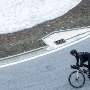 Rogelli WADDED - damska zimowa kurtka rowerowa czarna - obrazek 12