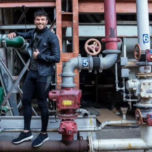 Rogelli CAMO - męska wiatroodporna kurtka do biegania czarna - obrazek 10