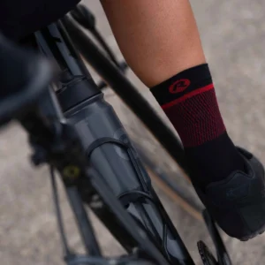 Rogelli HERO II - funkcjonalne skarpety sportowe czarno-czerwone - obrazek 3