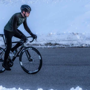 Rogelli MONO - męska zimowa kurtka rowerowa czarna - obrazek 8