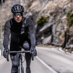 Rogelli DISTANCE - męska lekka zimowa kurtka rowerowa czarna - obrazek 11