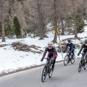 Rogelli IMPRESS II - damska kurtka rowerowa czarna - obrazek 12