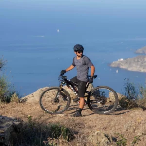 Rogelli ADVNTR DISTANCE - męskie bermudy rowerowe DWR czarne - obrazek 11