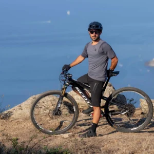 Rogelli ADVNTR DISTANCE - męskie bermudy rowerowe DWR czarne - obrazek 12