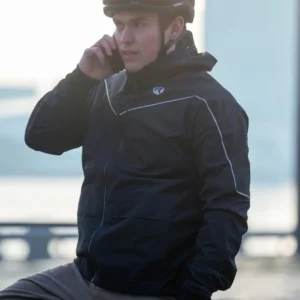 Rogelli COMMUTER ESSENTIAL - przeciwdeszczowa kurtka rowerowa czarna - obrazek 11