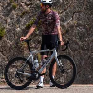 Rogelli ESSENTIAL GRAPHIC II - męska koszulka rowerowa bordowa - obrazek 15