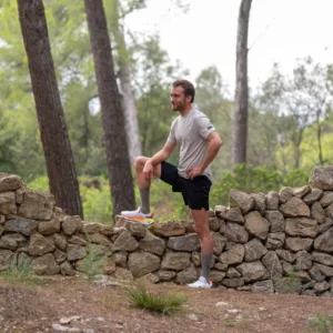 Rogelli DISTANCE - męska koszulka do biegania beżowa - obrazek 10