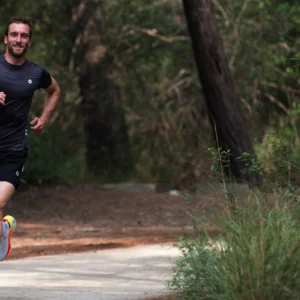 Rogelli ESSENTIAL - męska koszulka do biegania grafitowa - obrazek 8