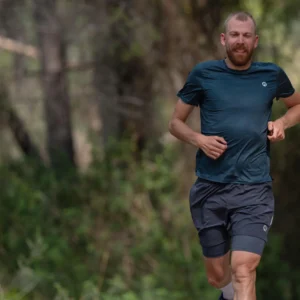 Rogelli ESSENTIAL - męska koszulka do biegania granatowa - obrazek 11