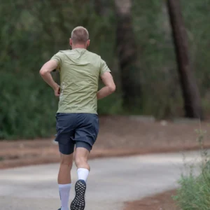 Rogelli ESSENTIAL - męska koszulka do biegania zielona - obrazek 8