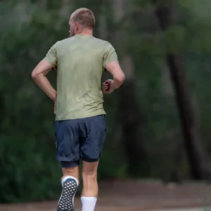 Rogelli ESSENTIAL - męskie spodenki do biegania 2w1 szare - obrazek 14