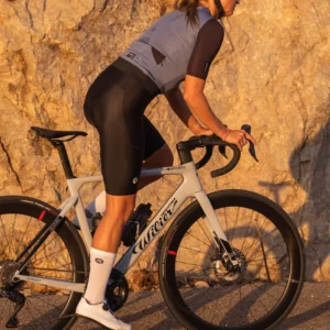 Rogelli DISTANCE II - damskie spodenki rowerowe czarne - obrazek 14