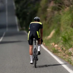 Rogelli CORE COLORED - męskie spodenki rowerowe z wkładką czarno-zółte - obrazek 12