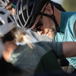 Rogelli DEIRO - lekki kask rowerowy grafitowy - obrazek 14