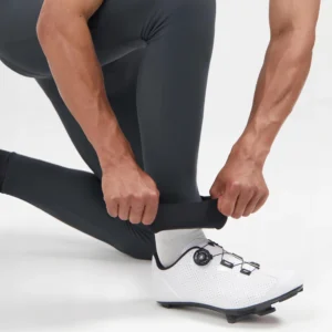 Rogelli SIGNATURE - męskie zimowe spodnie rowerowe z szelkami szare - obrazek 9