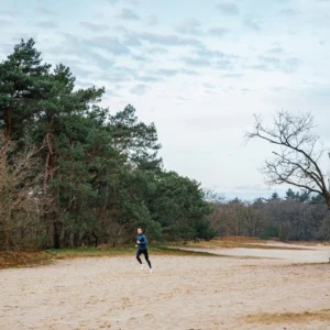 Rogelli ESSENTIAL - męska ocieplana koszulka do biegania z długim rękawem granatowa - obrazek 16